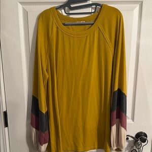 Easel long sleeve top